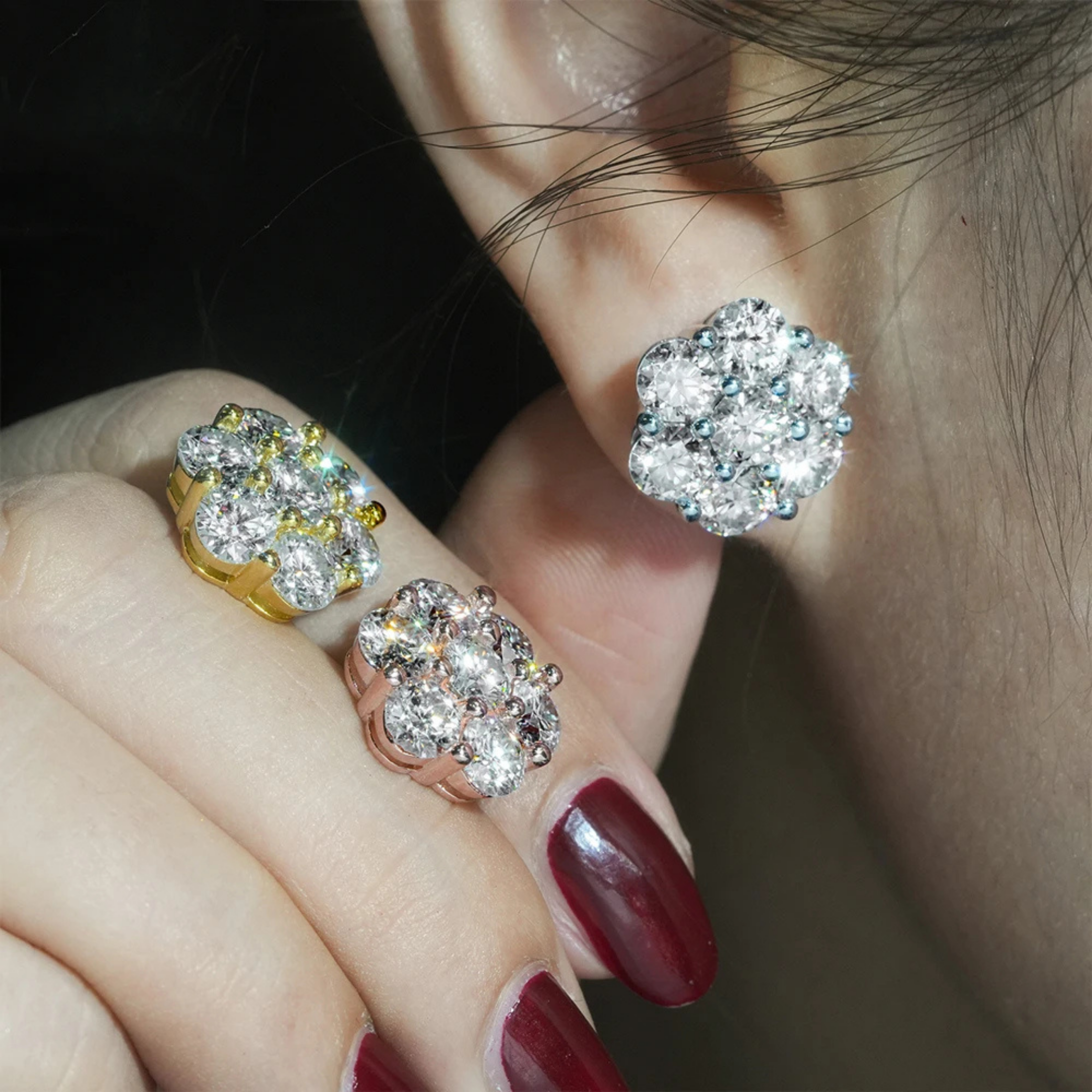Aretes Flor de Suerte con Diamantes Moissanita VVS1 925 Plata con Oro