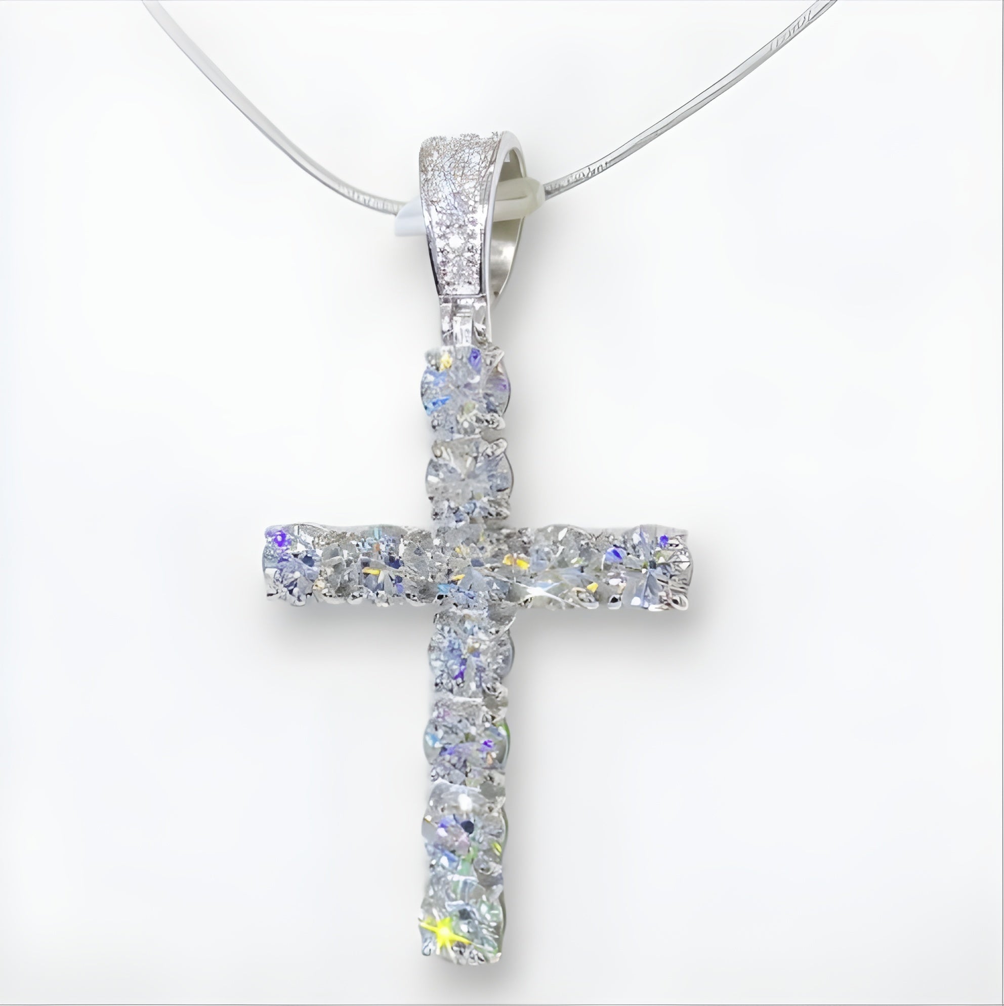 Cruz Truth de Diamantes Moissanita 925 Plata con Oro