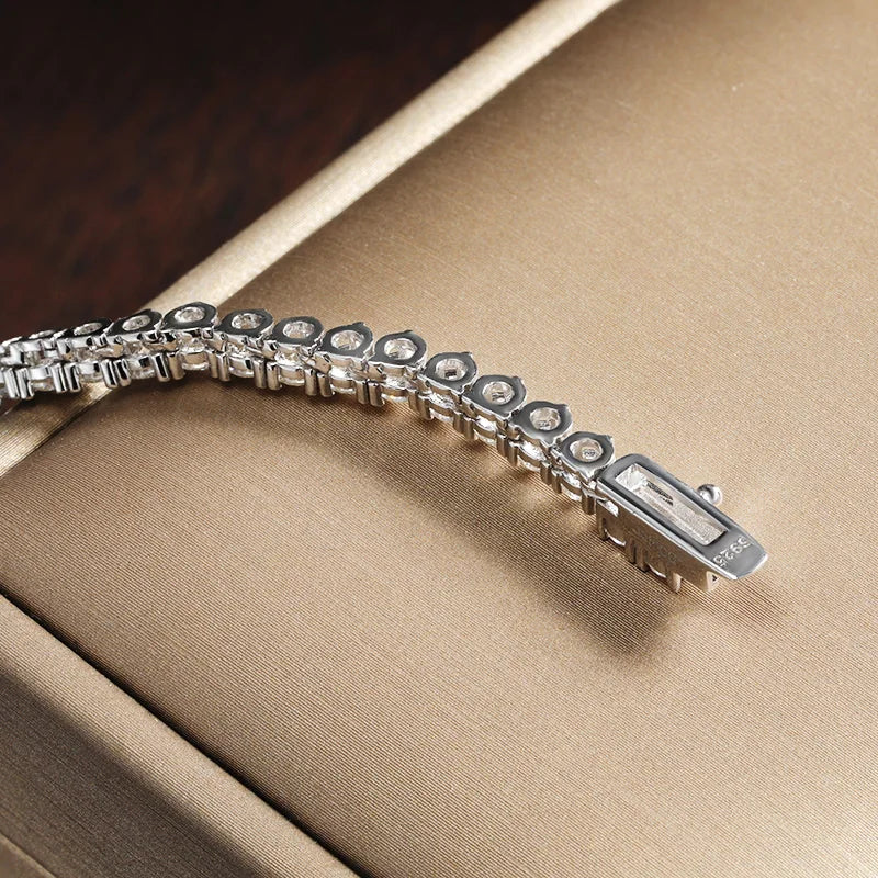 Collar Ohm con Diamantes Moissanita VVS1 Plata con Oro